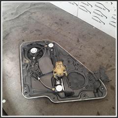 Immagine di Meccanismi Alzavetro post. dx. JEEP Grand Cherokee IV K68079284AB