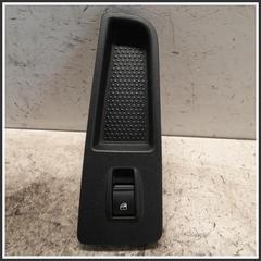 Immagine di Pulsantiera Interruttori post. dx. LANCIA Delta III 735541716