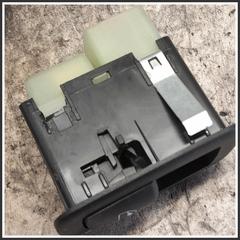 Immagine di Pulsantiera Interruttori post. sx. JEEP Grand Cherokee IV K68085690AC