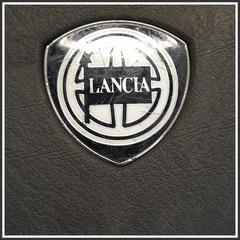 Immagine di Volanti Sterzo LANCIA Y10 182308280