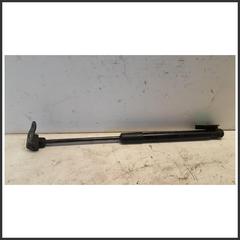Immagine di Ammortizzatori portellone post. dx. TOYOTA Aygo X 689500H050