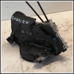 Immagine di Serrature interne ant. dx. TOYOTA Aygo X 69030K0030