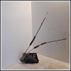 Immagine di Serrature interne ant. dx. TOYOTA Aygo X 69030K0030