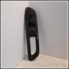 Immagine di Pulsantiera Interruttori ant. sx. TOYOTA Aygo X 848200H010