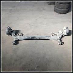 Immagine di Ponte Posteriore post. TOYOTA Aygo X 421100H040