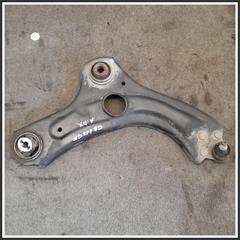 Immagine di Bracci Sospensioni Anteriori ant. dx. RENAULT Clio V H4D450