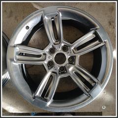 Immagine di Cerchi Treni Completi ant. dx. AUDI A6 4FH Allroad 4F0601025BN