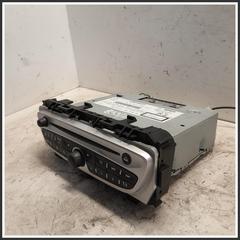 Immagine di Autoradio RENAULT Twingo II 281151461RTH560
