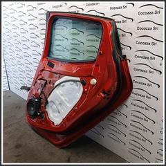 Immagine di Porte Portiere Laterali post. dx. RENAULT Clio V 821008513R