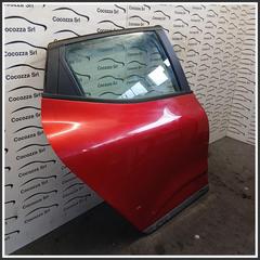 Immagine di Porte Portiere Laterali post. dx. RENAULT Clio V 821008513R