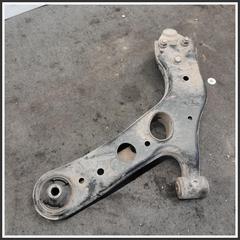Immagine di Bracci Sospensioni Anteriori TOYOTA RAV 4 IV