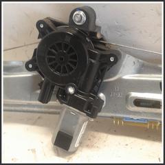 Immagine di Alzacristallo Posteriore Destro 52093914 FIAT Tipo II