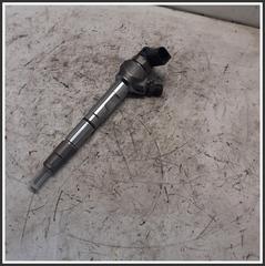 Immagine di Iniettore Iniettori Gasolio CRLB 04L130277AC 0445110469 VOLKSWAGEN Passat VII