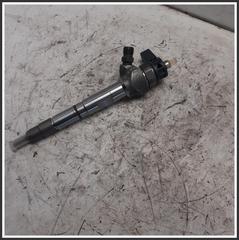 Immagine di Iniettore Iniettori Gasolio CRLB 04L130277AC 0445110469 VOLKSWAGEN Passat VII