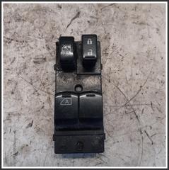 Immagine di Comandi Alzavetri Anteriore Sinistra 254011HB0C NISSAN Micra IV