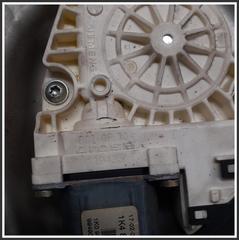 Immagine di Alzacristallo Elettrico Posteriore Sinistro 1K4839461A VOLKSWAGEN Golf V