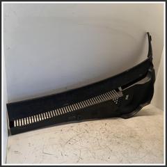 Immagine di Griglia Copertura Cunetta Acqua Destro 2G1819404G9B9  VOLKSWAGEN Polo VII