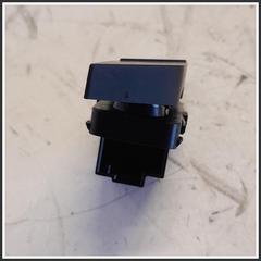 Immagine di Pulsante Chiusura Centralizzata Anteriore Sinistra 2G6962125WHS VOLKSWAGEN Polo VII