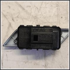 Immagine di Pulsante Chiusura Centralizzata Anteriore Sinistra 2G6962125WHS VOLKSWAGEN Polo VII