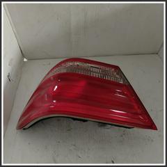 Immagine di Fanale Posteriore Sinistro  Alogeno A2108203364 MERCEDES Classe E W210