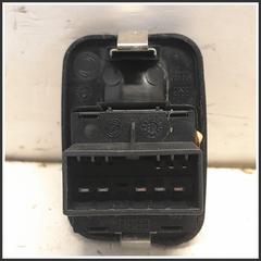 Immagine di Comandi Alzavetri Anteriore Destra 735360607 LANCIA Ypsilon I