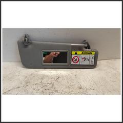 Immagine di Aletta Parasole Destra 735611282 LANCIA Ypsilon III