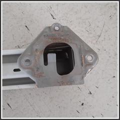 Immagine di Rinforzo Posteriore 520230W020 TOYOTA Yaris V