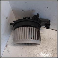 Immagine di Ventola Riscaldamento Ventilatore Abitacolo 87103K0020 TOYOTA Yaris V
