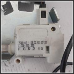 Immagine di Serratura Posteriore Portellone C2S46308 F43102 JAGUAR X-Type SW
