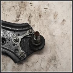Immagine di Trapezio Anteriore Braccio Braccetto Trasversale Anteriore Destro 6Q0407151L  VOLKSWAGEN Polo V