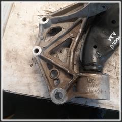 Immagine di Trapezio Anteriore Braccio Braccetto Trasversale Anteriore Destro 6Q0407151L  VOLKSWAGEN Polo V