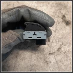Immagine di Comandi Alzavetri Anteriore Sinistro 6Q09598589B9 VOLKSWAGEN Polo V
