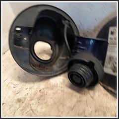 Immagine di Sportello Carburante 6Q6809857EGRU  VOLKSWAGEN Polo IV