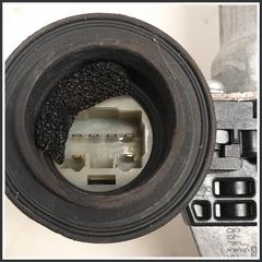 Immagine di Alzacristallo Elettrico Anteriore Destro 8341063J50000 SUZUKI Swift IV