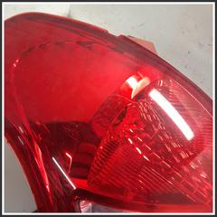 Immagine di Fanale Posteriore Sinistro  Alogeno 3567072K00000 SUZUKI Swift IV
