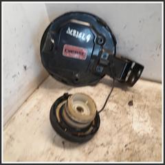 Immagine di Sportello Carburante 8926065G10000  SUZUKI Swift IV