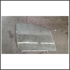Immagine di Vetro Cristallo Laterale Scendente Anteriore Destro 8453151K00000 SUZUKI Splash