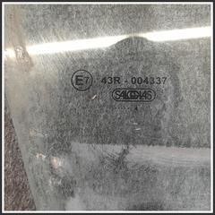 Immagine di Vetro Cristallo Laterale Scendente Anteriore Destro 8453151K00000 SUZUKI Splash