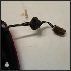 Immagine di Fanale Posteriore Sinistro  Alogeno 3567051K10000 SUZUKI Splash