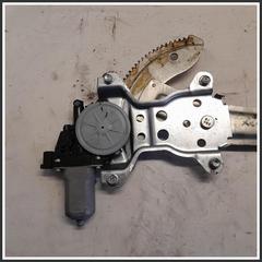 Immagine di Alzacristallo Elettrico Anteriore Sinistro 8340279J12000 SUZUKI Splash