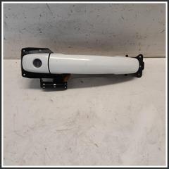 Immagine di Maniglia Porta Anteriore Sinistro 8281263J005PK SUZUKI Splash