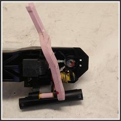 Immagine di Maniglia Porta Anteriore Sinistro 8281263J005PK SUZUKI Splash