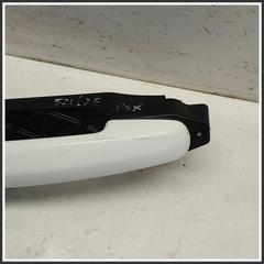 Immagine di Maniglia Porta Anteriore Sinistro 8281263J005PK SUZUKI Splash