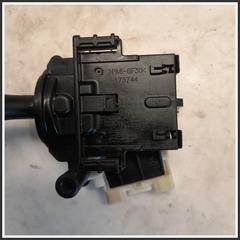 Immagine di Comandi Devioguida 3721062JA1000 173744 SUZUKI Splash