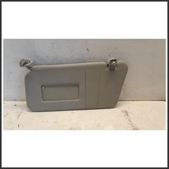Immagine di Aletta Parasole Sinistra 8480262J116GS SUZUKI Splash