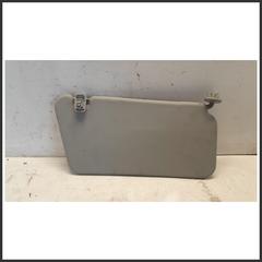 Immagine di Aletta Parasole Sinistra 8480262J116GS SUZUKI Splash