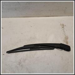 Immagine di Braccio Tergi Lunotto 3882151K02000 SUZUKI Splash