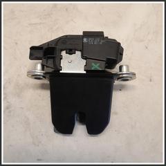 Immagine di Serratura Posteriore Portellone SKODA Fabia 545 SW 5J0827501D 5J0827501C
