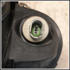 Immagine di Faro - Proiettore Anteriore Destro 260104030R 14861200 RENAULT Clio II