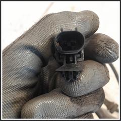 Immagine di Fusello Mozzo Anteriore Sinistro 52018640 FIAT Panda III